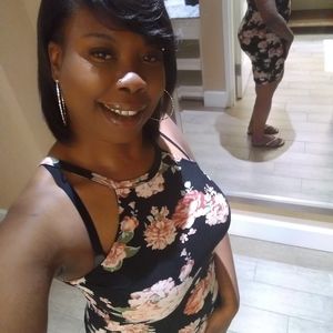 Meet your Posher, Hillary